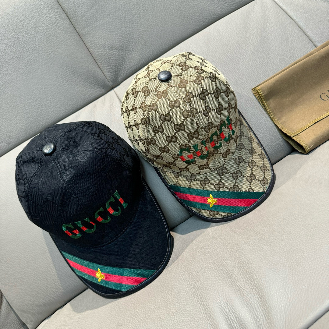 
配盒子布袋，Gucci(古奇)新款原单棒球帽，11开模订制，重工刺绣，细节可媲美专柜，原版帆布料+头层