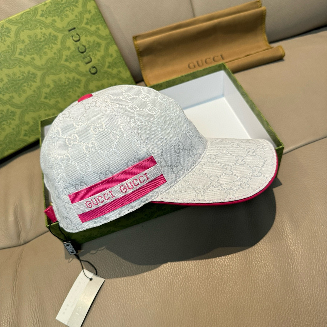 
配盒子布袋，Gucci(古奇)春夏新款原单棒球帽， logo织带，11开模订制，原版帆布料+头层牛皮，