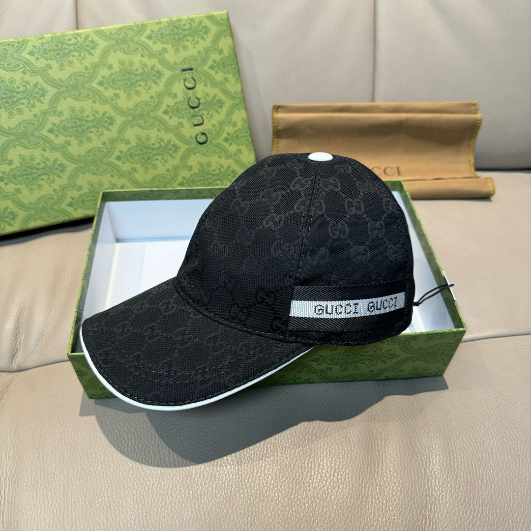 
配盒子布袋，Gucci(古奇)春夏新款原单棒球帽， logo织带，11开模订制，原版帆布料+头层牛皮，