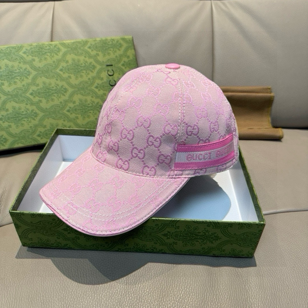 
配盒子布袋，Gucci(古奇)春夏新款原单棒球帽， logo织带，11开模订制，原版帆布料+头层牛皮，