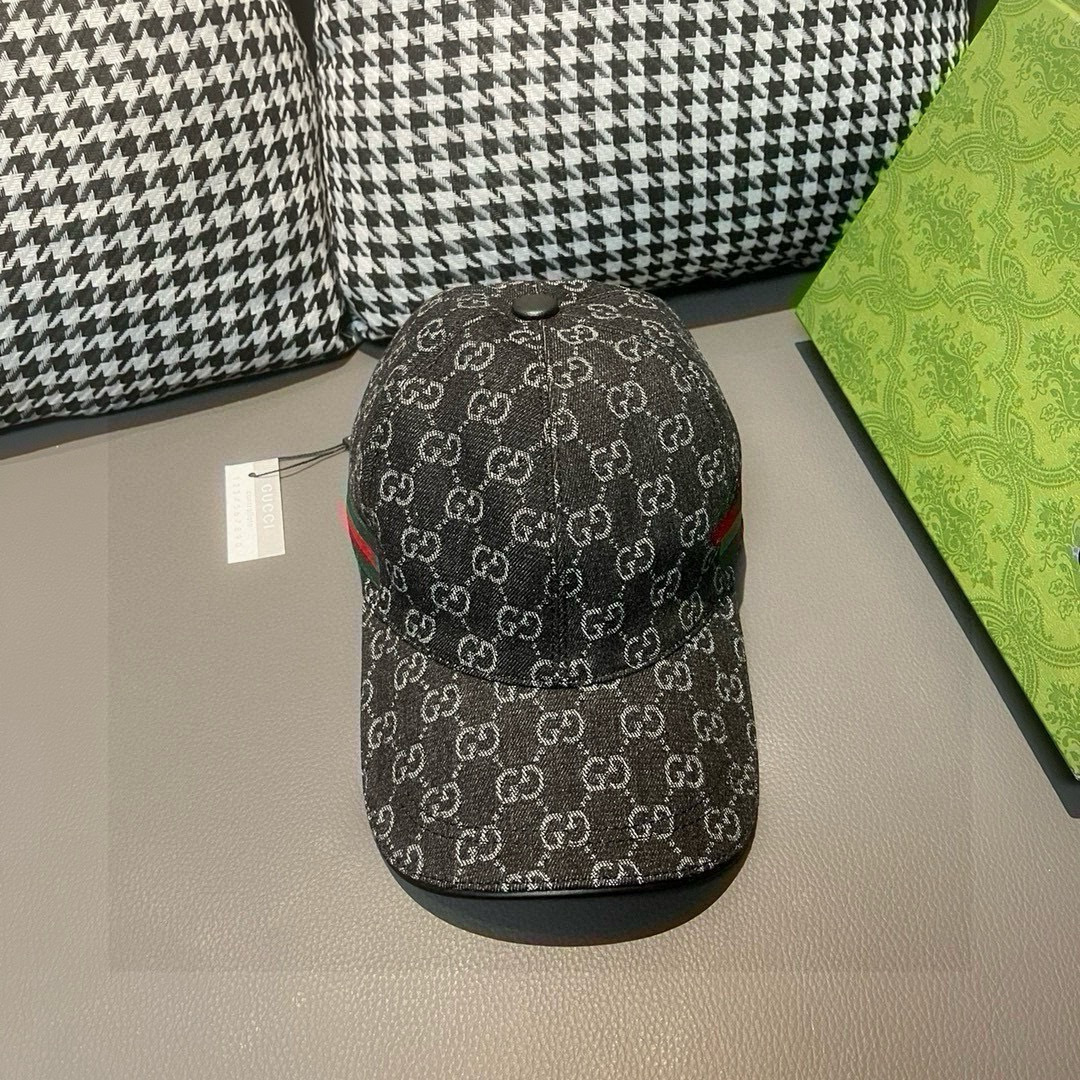 
配盒子布袋，Gucci(古奇)经典原单棒球帽，双G牛仔提花，复古设计，专柜11开模订制！原版牛仔布料+