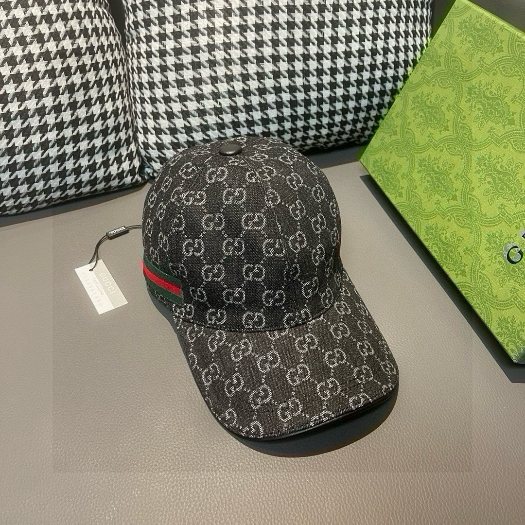 
配盒子布袋，Gucci(古奇)经典原单棒球帽，双G牛仔提花，复古设计，专柜11开模订制！原版牛仔布料+