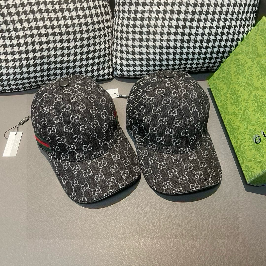 
配盒子布袋，Gucci(古奇)经典原单棒球帽，双G牛仔提花，复古设计，专柜11开模订制！原版牛仔布料+