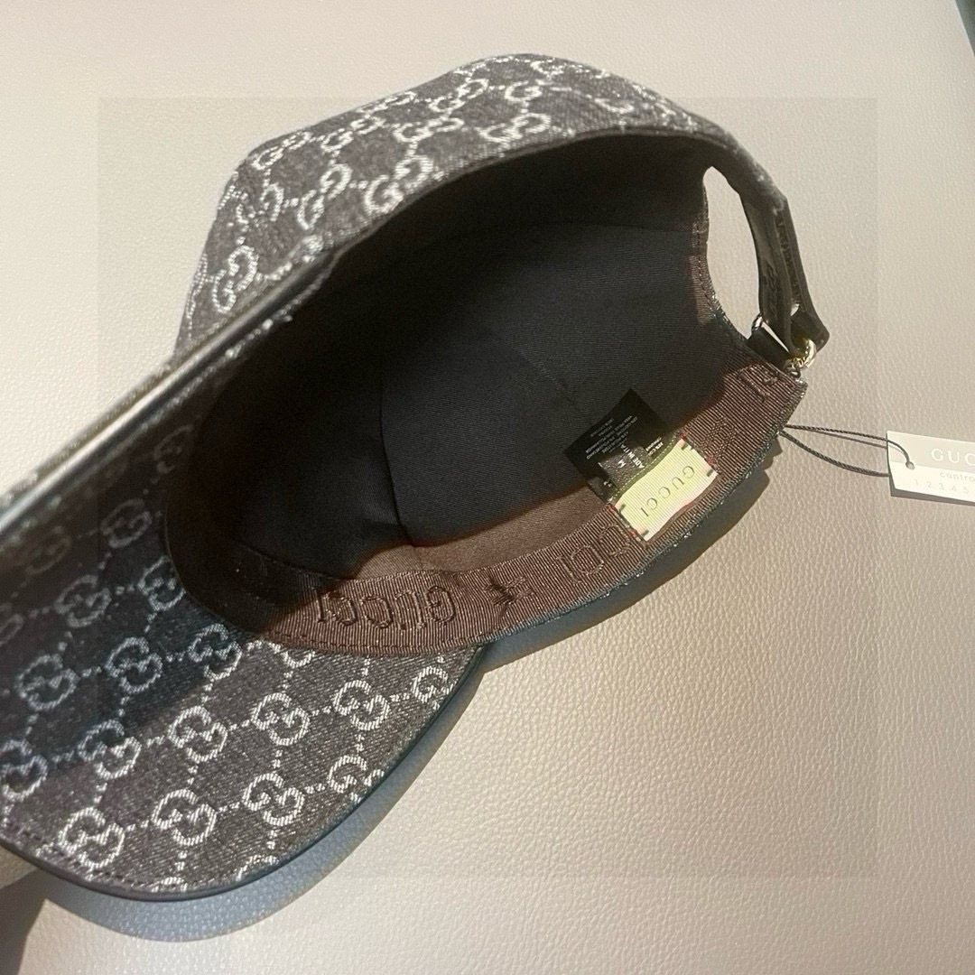 
配盒子布袋，Gucci(古奇)经典原单棒球帽，双G牛仔提花，复古设计，专柜11开模订制！原版牛仔布料+