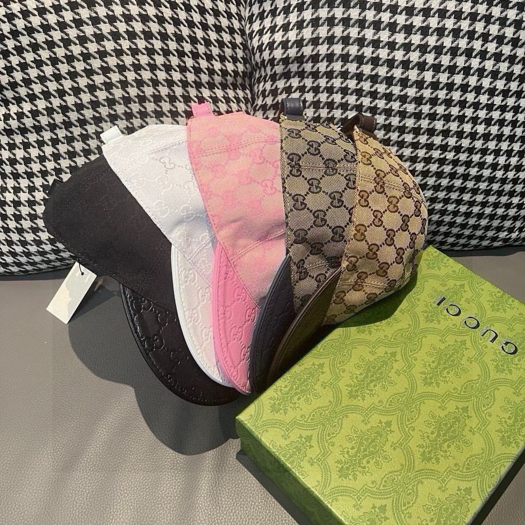 
配盒子布袋，Gucci(古奇)经典原单棒球帽，小双G牛皮拼接，11开模订制，质量超赞！帽檐头层牛皮压花