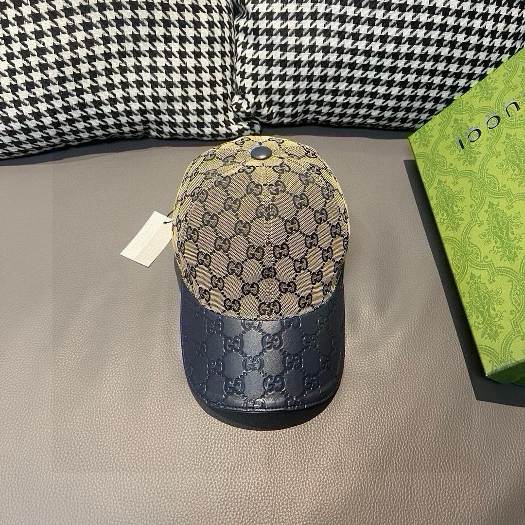 
配盒子布袋，Gucci(古奇)经典原单棒球帽，小双G牛皮拼接，11开模订制，质量超赞！帽檐头层牛皮压花