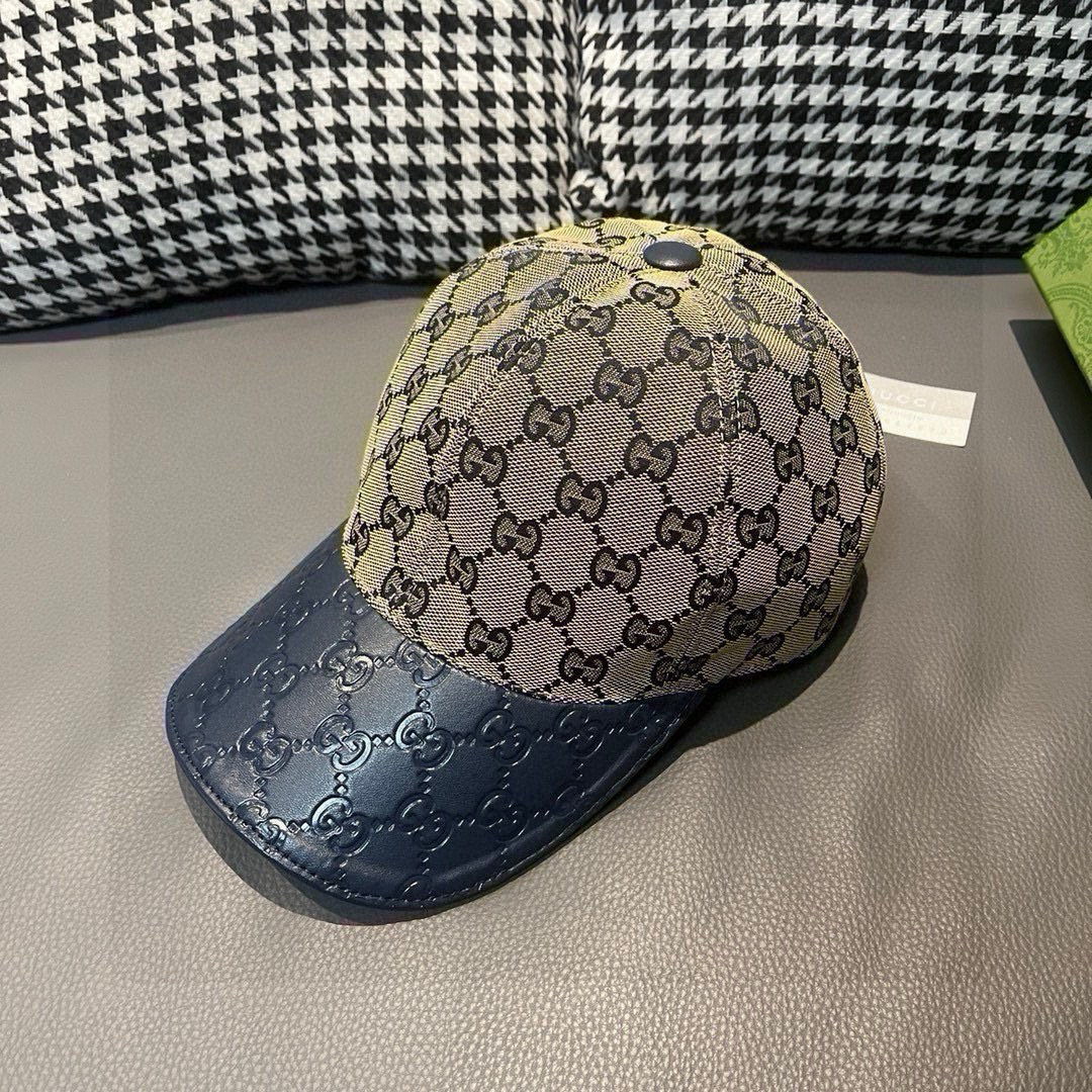 
配盒子布袋，Gucci(古奇)经典原单棒球帽，小双G牛皮拼接，11开模订制，质量超赞！帽檐头层牛皮压花
