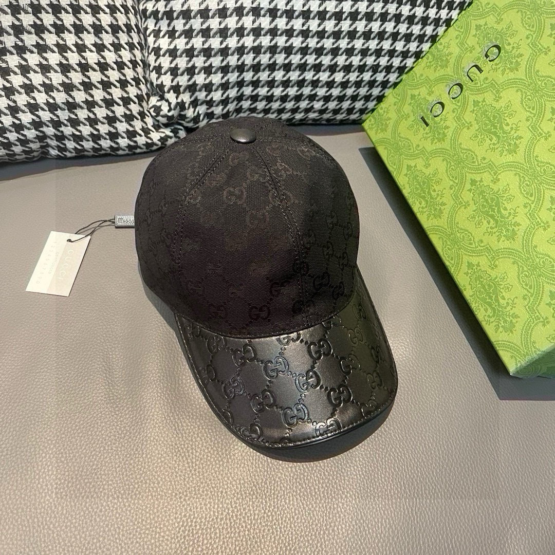 
配盒子布袋，Gucci(古奇)经典原单棒球帽，小双G牛皮拼接，11开模订制，质量超赞！帽檐头层牛皮压花