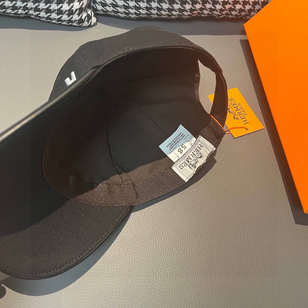 
配盒子布袋，HERMÈS (爱马仕)原单棒球帽，经典H，正品开模订制，原版透气帆布面料+头层牛皮，原厂