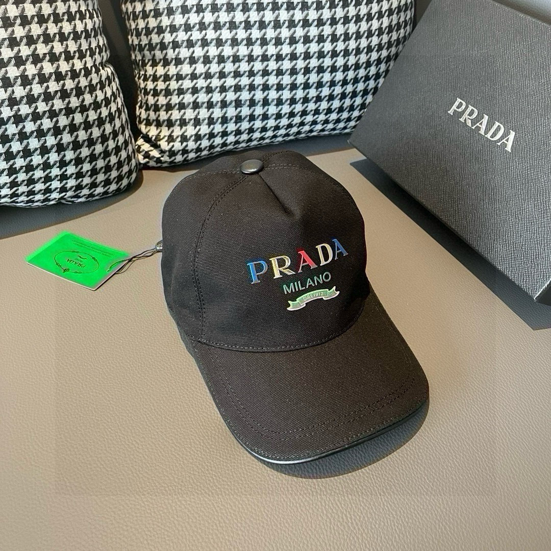 
配盒子布袋，Prada(普拉达)新款原单棒球帽， 印字logo，专柜11开模订制，原版帆布布料+头层牛