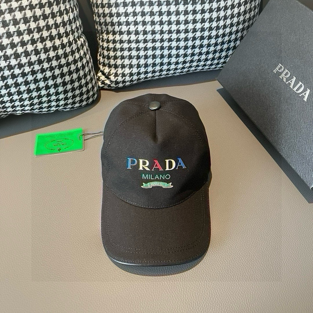 
配盒子布袋，Prada(普拉达)新款原单棒球帽， 印字logo，专柜11开模订制，原版帆布布料+头层牛