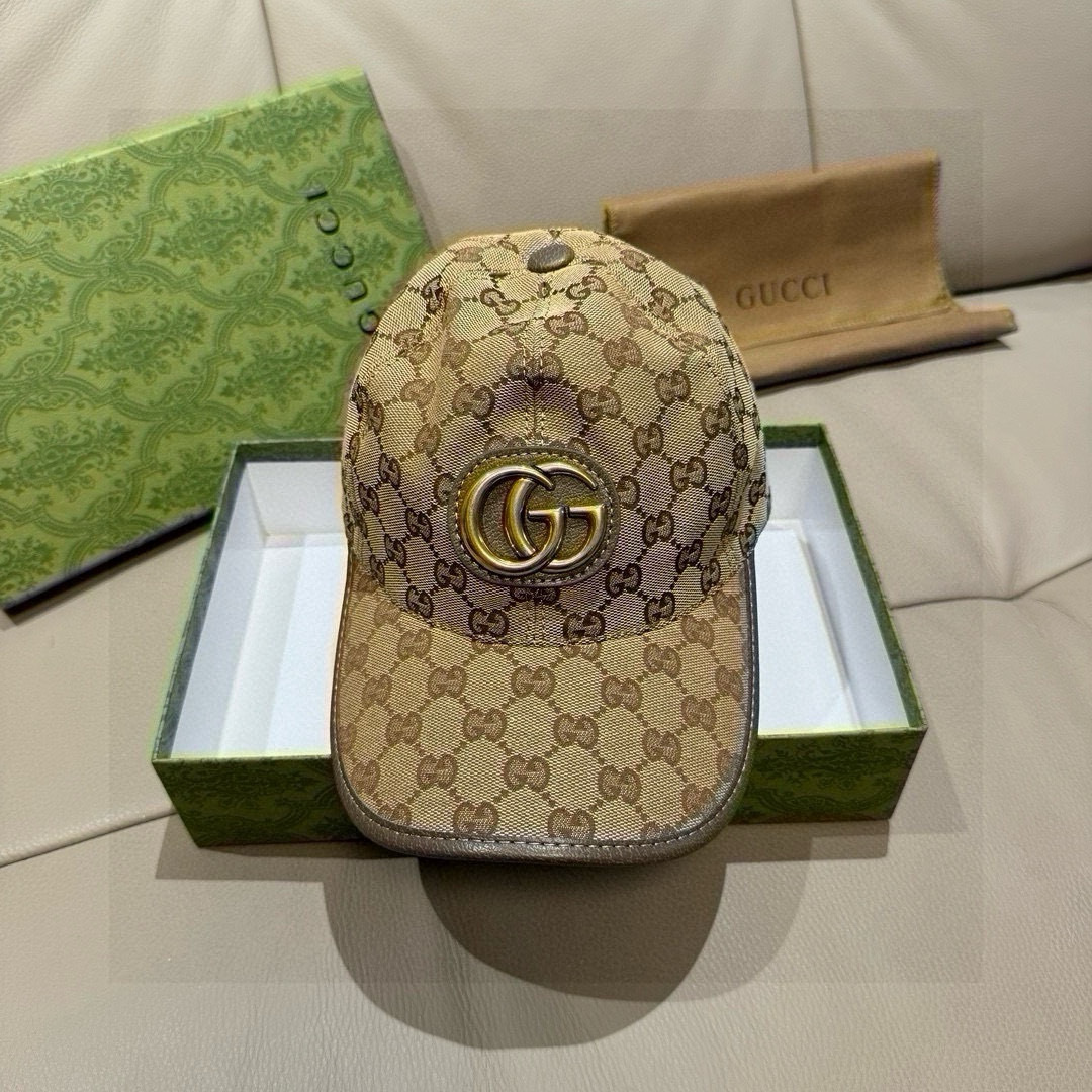 
配包装布袋，Gucci(古奇)新款原单棒球帽， 金属双G，专柜最新款，11开模订制，正版开模五金，原版