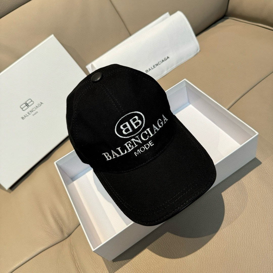 
配盒子布袋，Balenciaga（巴黎世家）新款原单棒球帽，11开模订制，全新立体刺绣，精致无暇！原版