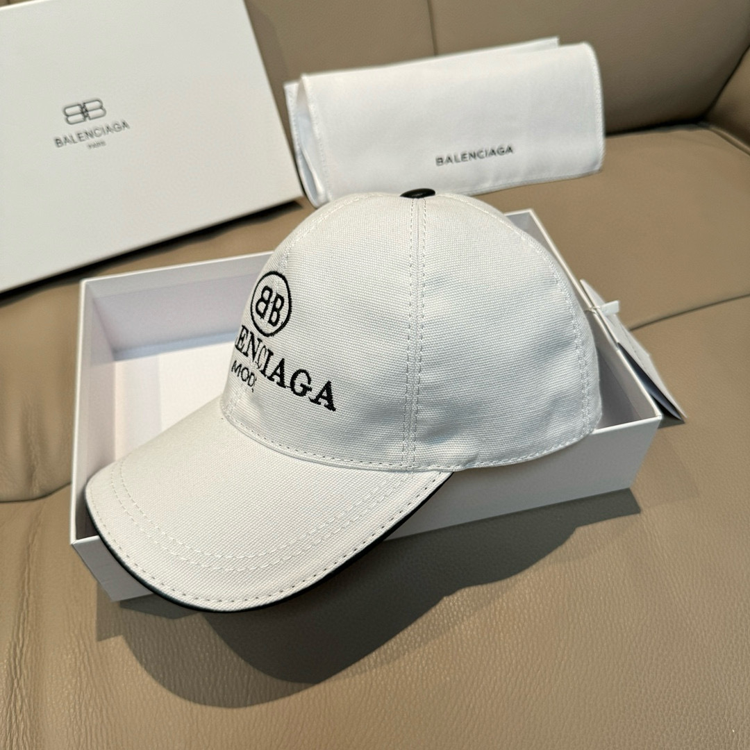 
配盒子布袋，Balenciaga（巴黎世家）新款原单棒球帽，11开模订制，全新立体刺绣，精致无暇！原版