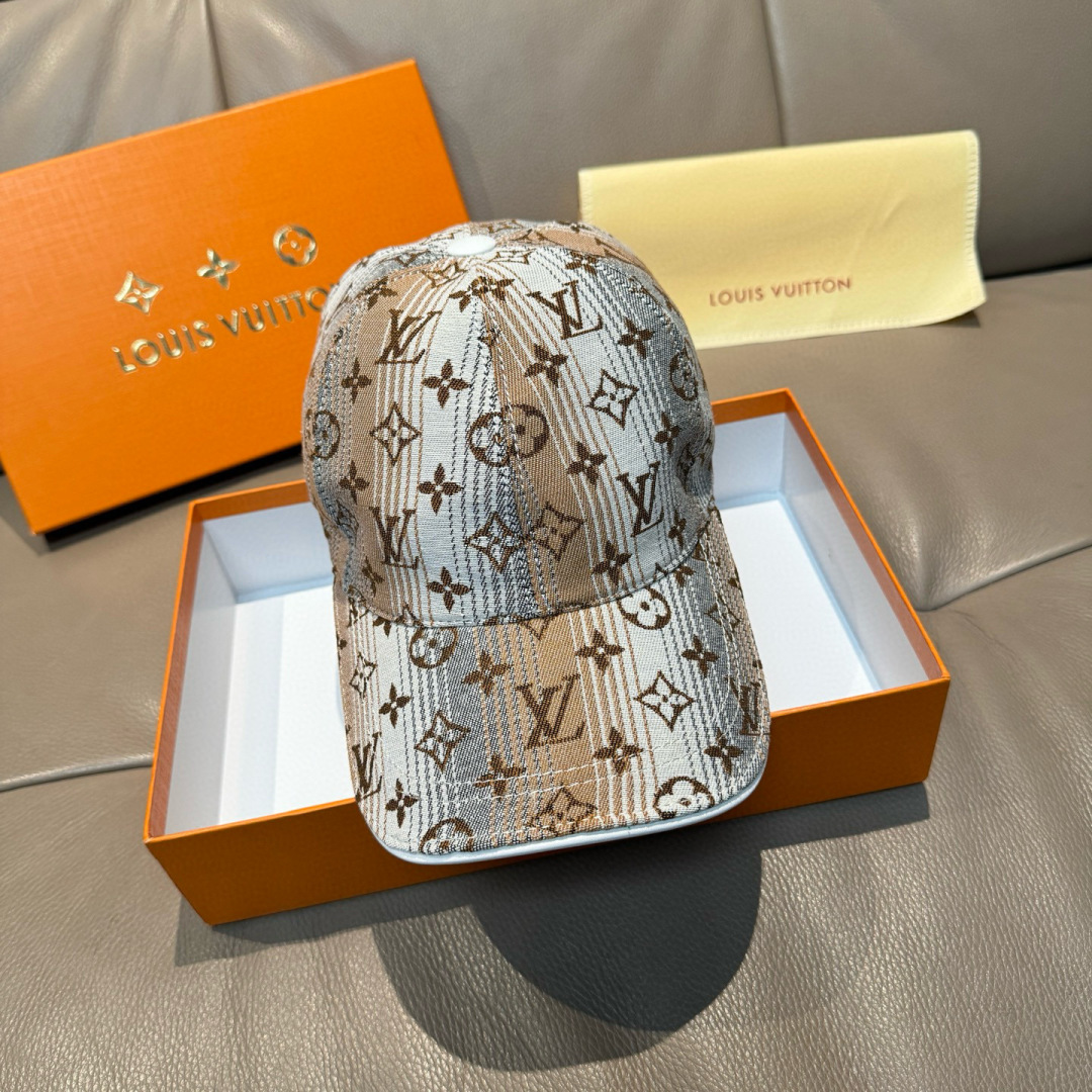 
配盒子布袋，LV路易威登新款原单棒球帽，LV渐变提花，专柜11开模订制，原版帆布面料+头层牛皮，轻盈透
