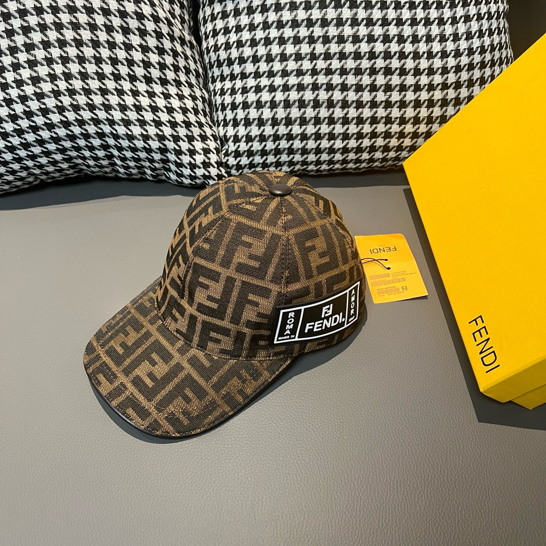 NO:228643,Package with box cloth bags, Fendi's latest original single baseball cap, FENDI offset printing, hot-selling counters, retro double F jacquard with excellent reputation, 1:1 mold customization, original jacquard canvas   top layer of cowhide, light and breathable!  Excellent quality, basic head circumference 56, adjustable patch, must-sell the picture above!  Hat straw hat fisherman hat baseball hat, hat, fendi, fendi, espadrilles, cowhide, hats19860909批 配盒子布袋,Fendi（芬迪）最新款原单棒球帽, FENDI胶印,专柜热卖款,复古双F提花口碑极佳,1:1开模订制,原版提花帆布料 头层牛皮,轻盈透气！质量超赞,基础头围56,贴片可调节,上图必卖款！帽子草帽渔夫帽棒球帽,帽子,fendi,fendi,espadrilles,cowhide,hats,hat