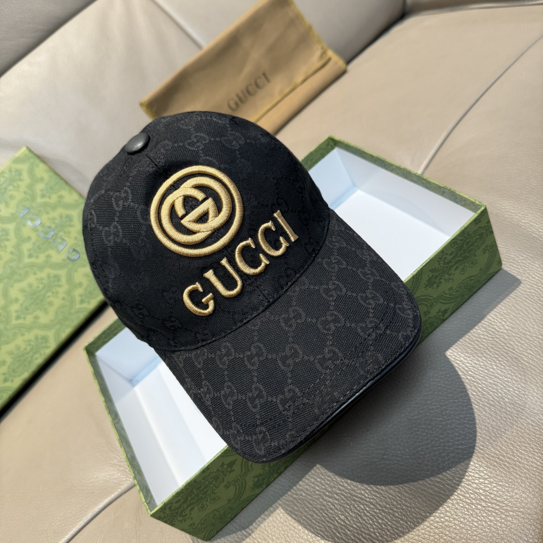 NO:229668,Package with box cloth bag, Gucci new original single baseball cap, large GUCCI embroidery, 1:1 mold customization, heavy industry embroidery, details comparable to the counter, original canvas   first layer of cowhide, excellent quality!  The first choice for handsome men and beautiful women, fashionable and versatile. The basic head circumference is 56, and the patch can be adjusted. Hats, straw hats, fishermen's hats, baseball hats, hats, gucci, espadrilles, cowhides, hats19860909批 配盒子布袋,Gucci(古奇)新款原单棒球帽, 大GUCCI刺绣,1:1开模订制,重工刺绣,细节可媲美专柜,原版帆布料 头层牛皮,质量超赞！帅男靓女首选,时尚百搭.基础头围56,贴片可调节.帽子草帽渔夫帽棒球帽,帽子,gucci,espadrilles,cowhide,hats,hat