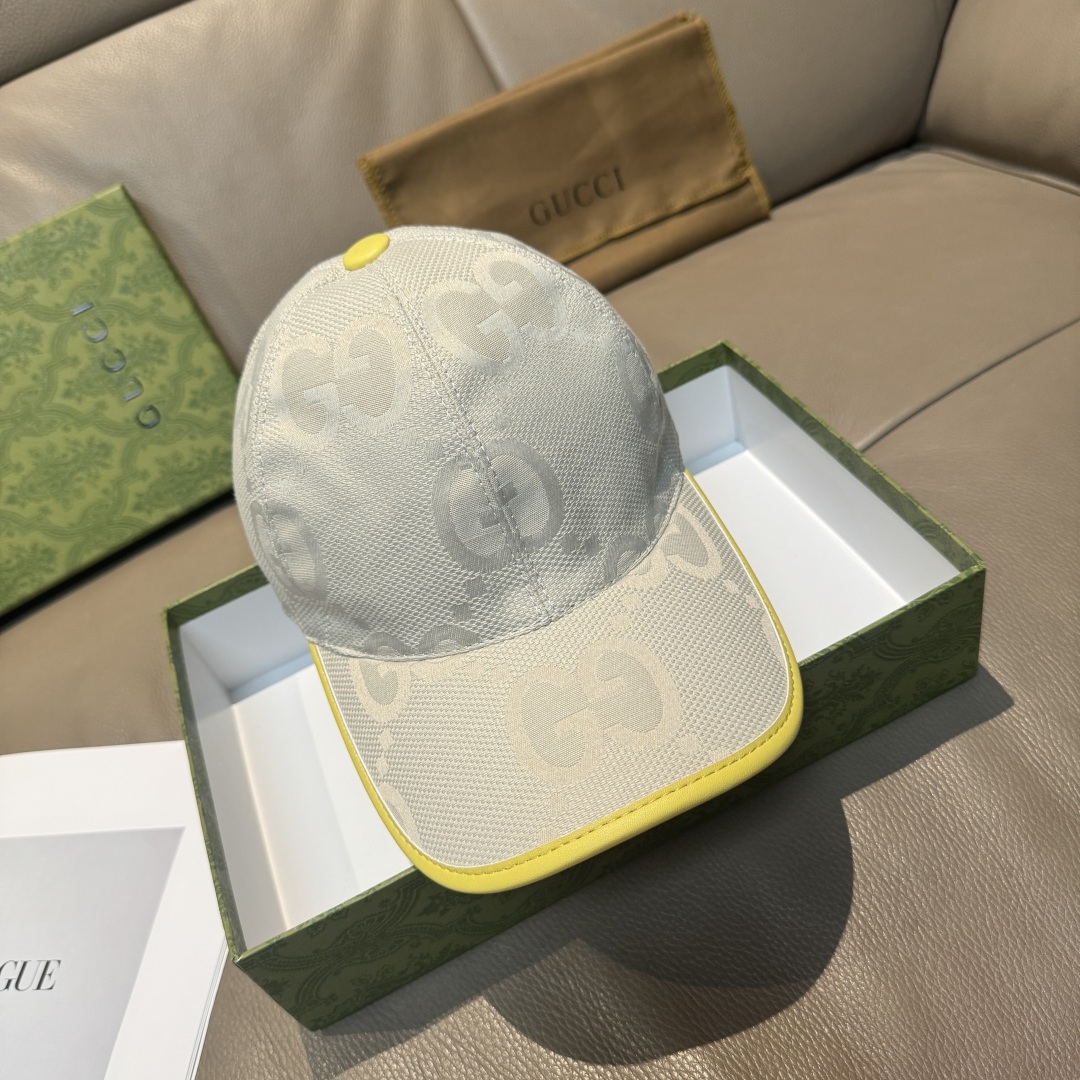 
配包装布袋，Gucci古奇新款原单棒球帽， 糖果色大双G，专柜11开模订制，原版帆布面料+头层牛皮，轻