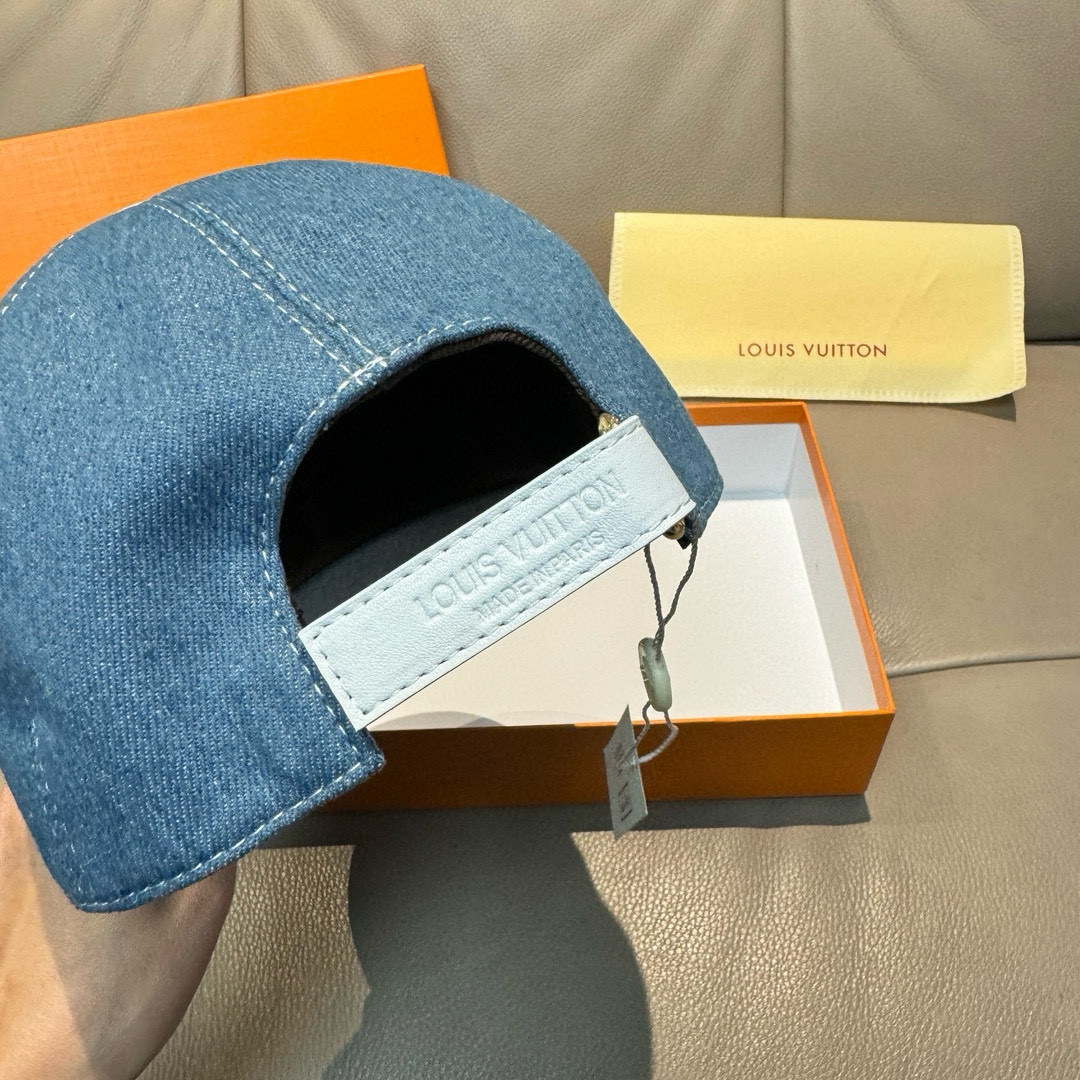 Louis Vuitton Denim Baseball Cap with Embroidered Logo, Adjustable Fit 8 cmp i1747831361427 4613 0 6