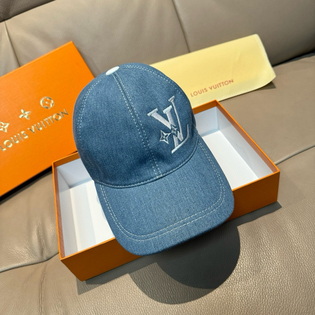Louis Vuitton Denim Baseball Cap with Embroidered Logo, Adjustable Fit 2 cmp i1747831361428 9297 0 0