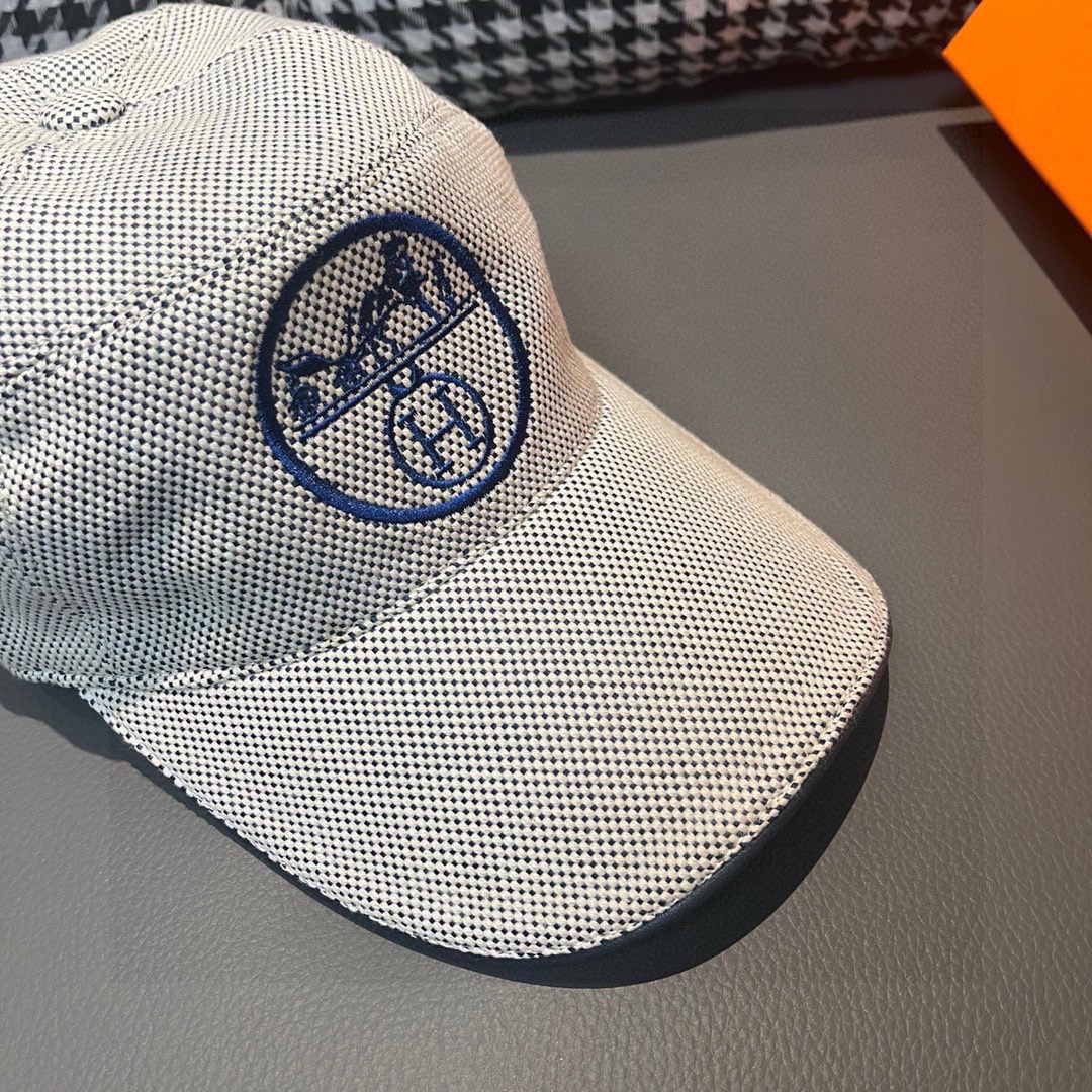 Hermes Classic Baseball Cap - Stylish & Breathable with Premium Leather Details 6 cmp i1748257968589 5324 0 4