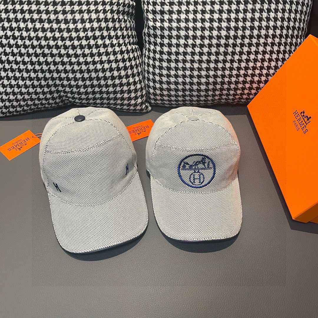 Hermes Classic Baseball Cap - Stylish & Breathable with Premium Leather Details 10 cmp i1748257969913 1455 0 8
