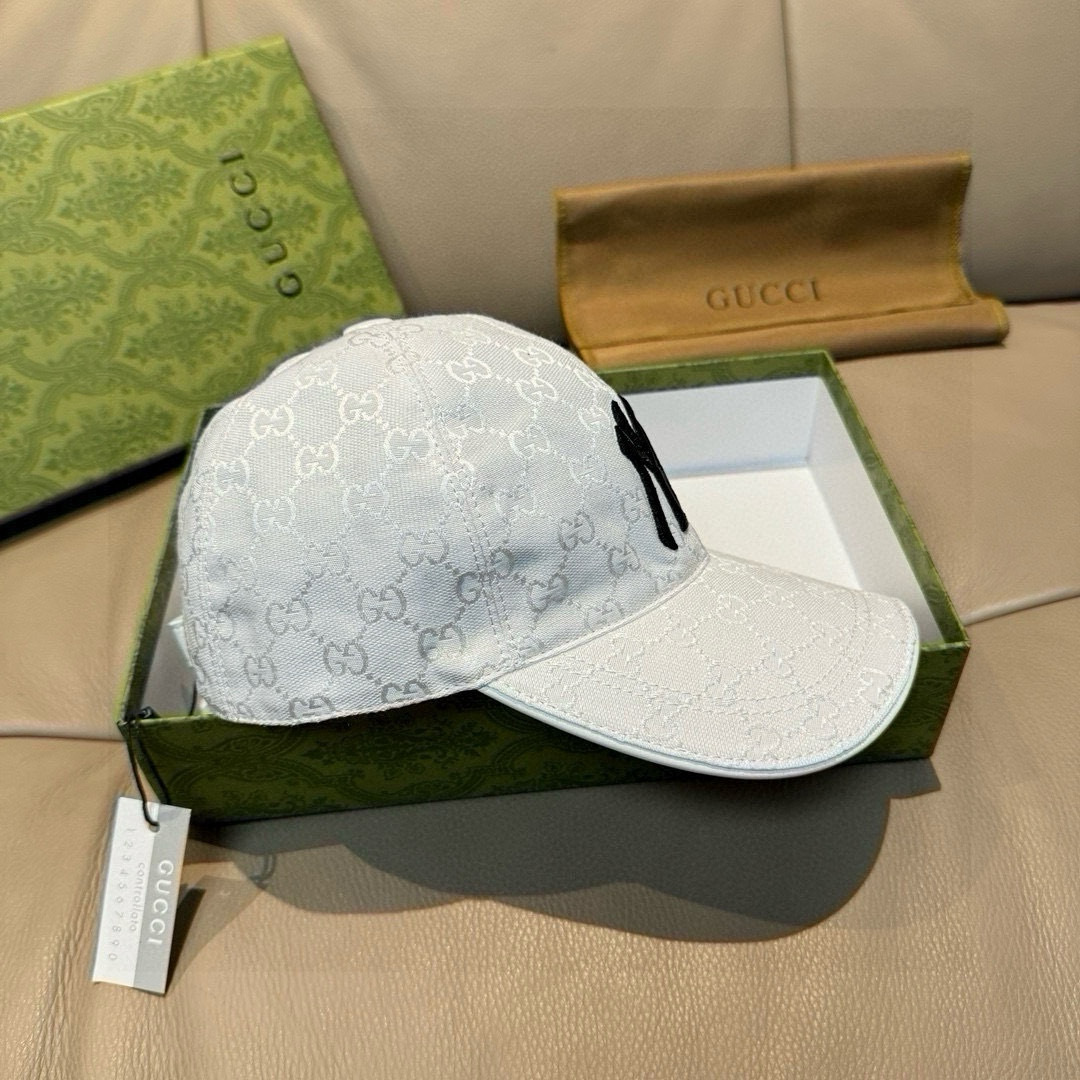 Gucci NY Yankees Baseball Cap - Stylish & Breathable, Four Colors Available 4 cmp i1748258916730 9413 0 2