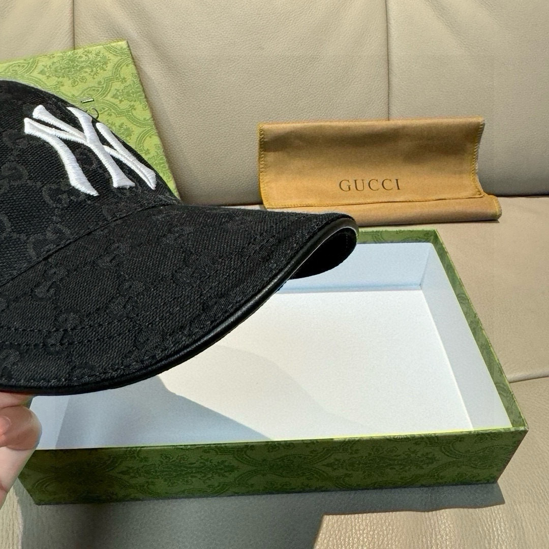 Gucci NY Yankees Baseball Cap - Stylish and Breathable, Four Colors Available 5 cmp i1748258993692 8939 0 3