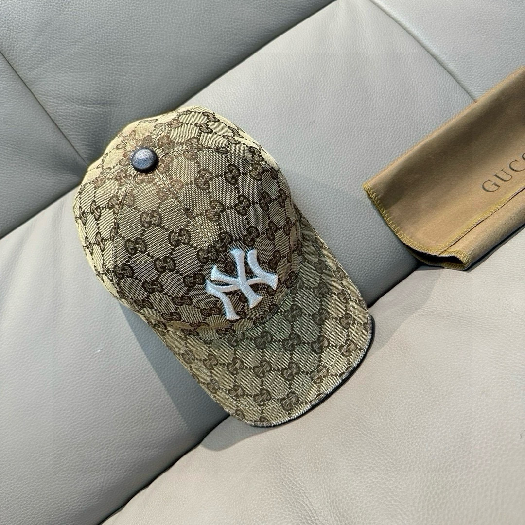Gucci NY Yankees Baseball Cap - Stylish & Breathable, Four Colors Available 2 cmp i1748259008922 4576 0 0