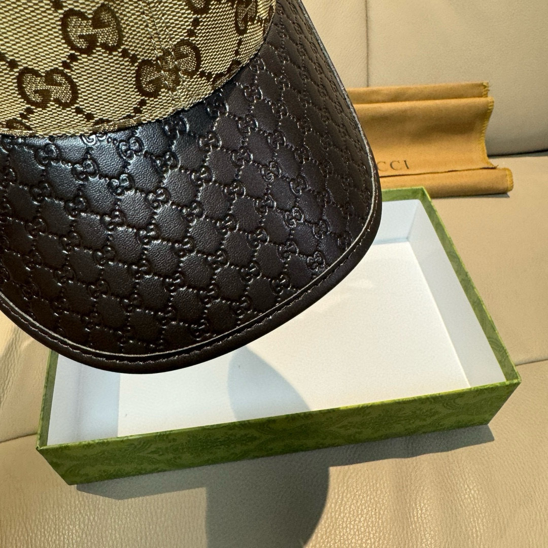 Gucci Classic Baseball Cap with Double G Leather Patch - Adjustable Fit 7 cmp i1748346002173 4456 0 5