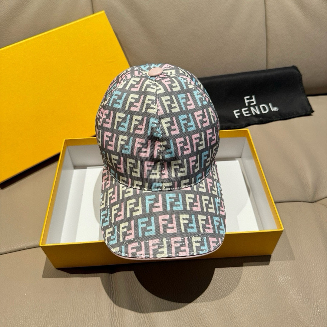 [Fendi Hats]New shipment Match box cloth bag Fendi Fendi new original baseball
