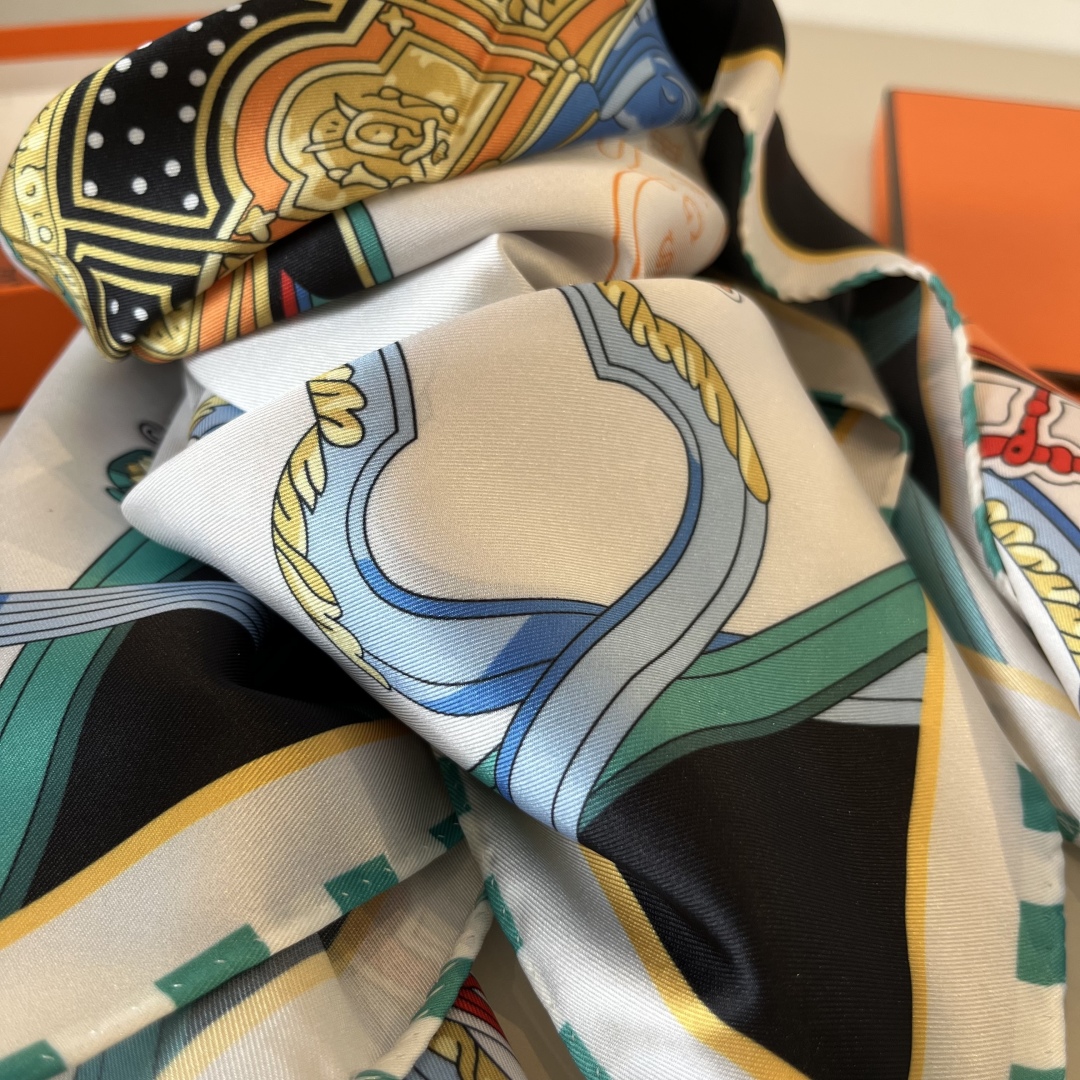 Hermes 90cm Silk Scarf Luxurious 'Springs' Design 9 cmp i1750099123317 9997 0 6