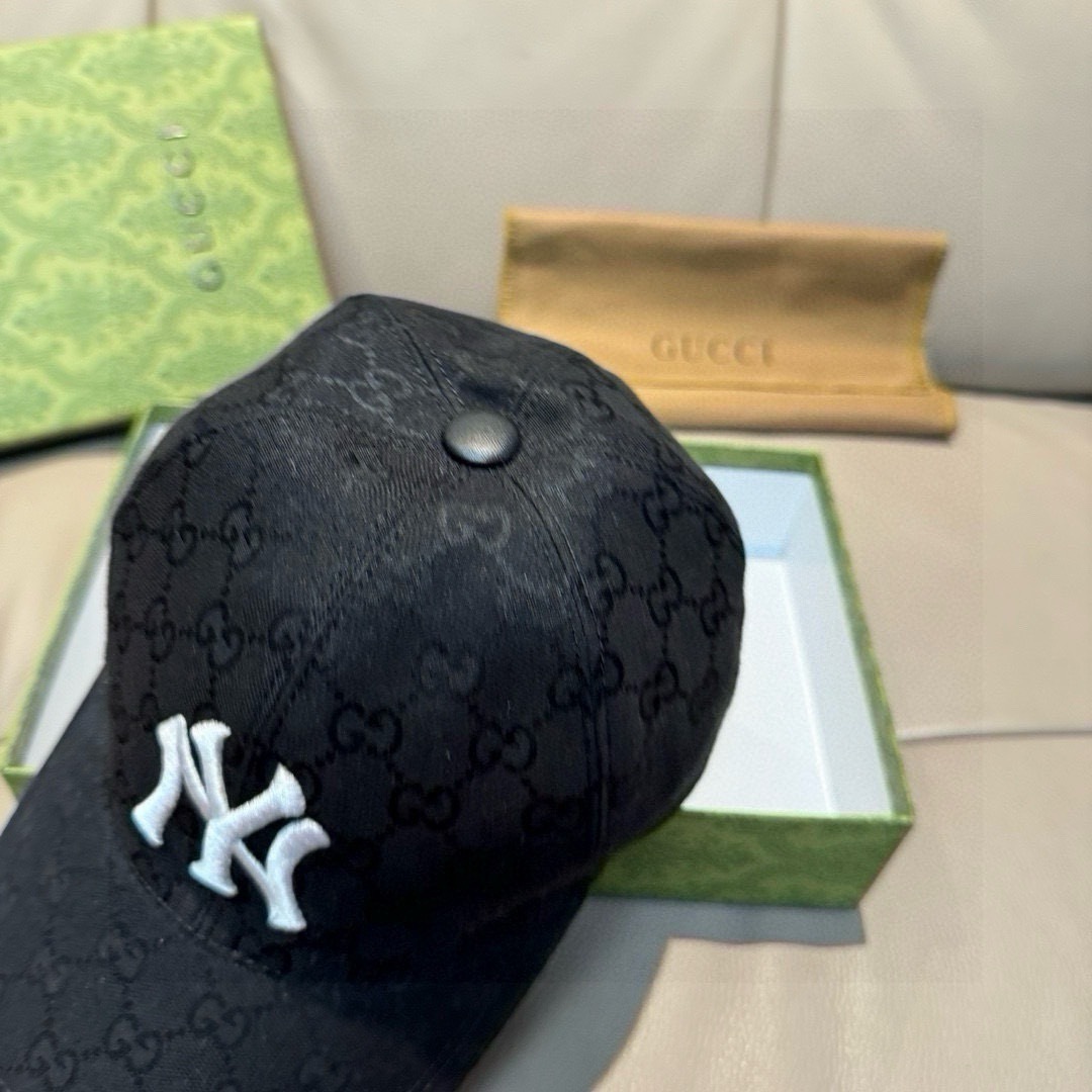 NY & Gucci Baseball Cap - Embroidered Logo, Premium Canvas & Leather, Unisex 7 cmp i1753613043380 9995 0 5