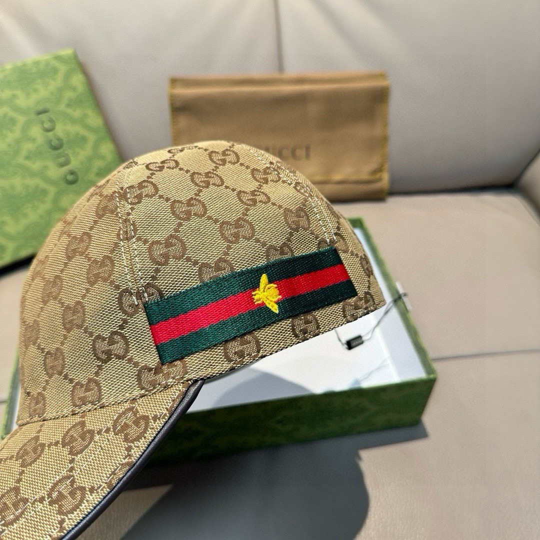 
万年经典款出货！
配盒子布袋，Gucci(古奇)经典原单棒球帽😍😍小蜜蜂，专柜11开模订制，最高版本，