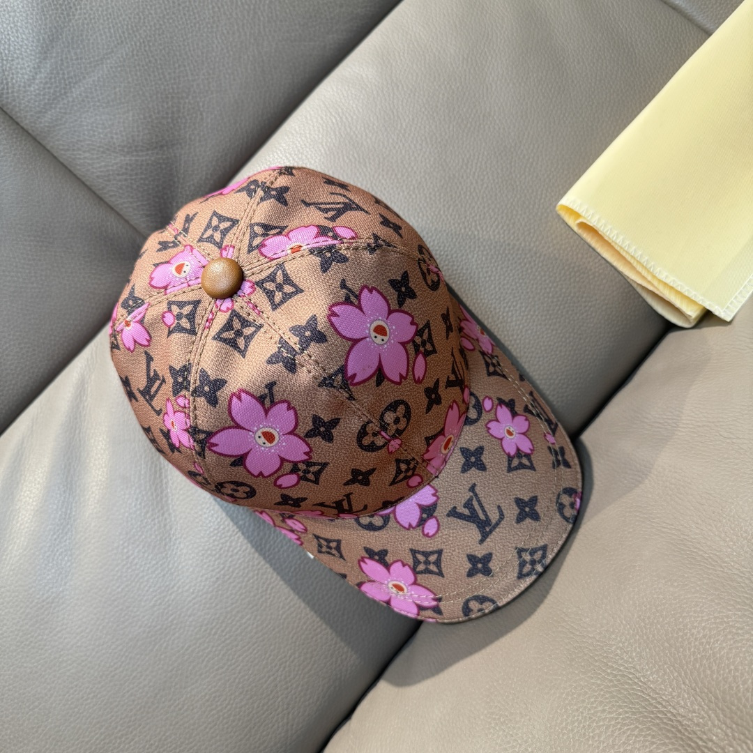
LV x TM MONOGRAM CHERRY BLOSSOM 印花棒球帽出货啦