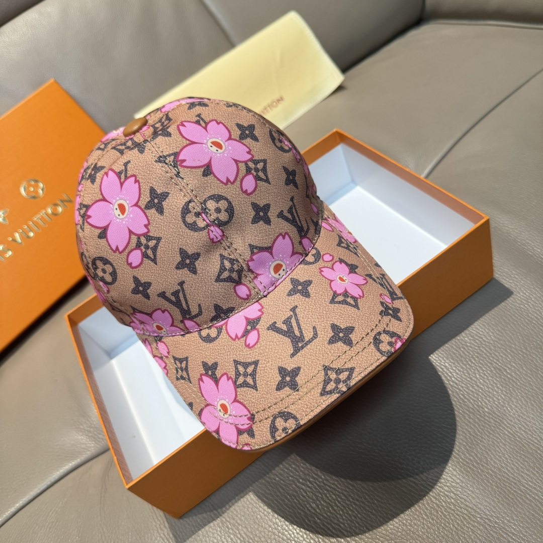 
LV x TM MONOGRAM CHERRY BLOSSOM 印花棒球帽出货啦