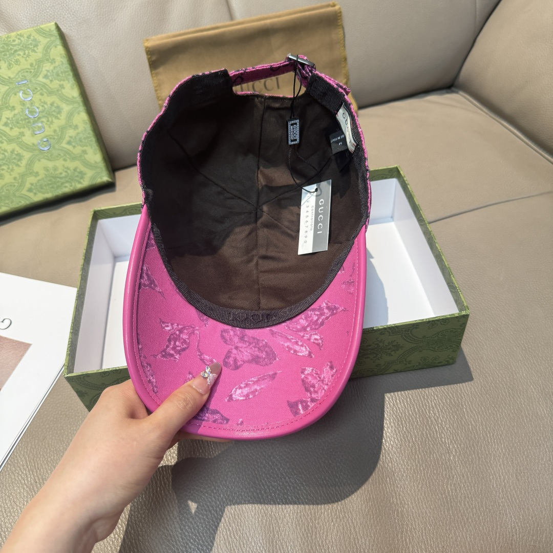 
原单版本出货！
配盒子布袋，Gucci(古奇)最新原单棒球帽，专柜11开模订制，最高版本，原版帆布料+