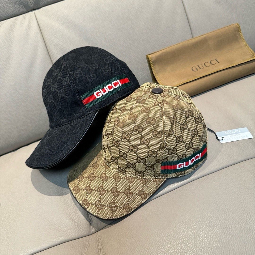
配盒子布袋，Gucci(古奇)春夏新款原单棒球帽， logo织带，11开模订制，原版帆布料+头层牛皮，