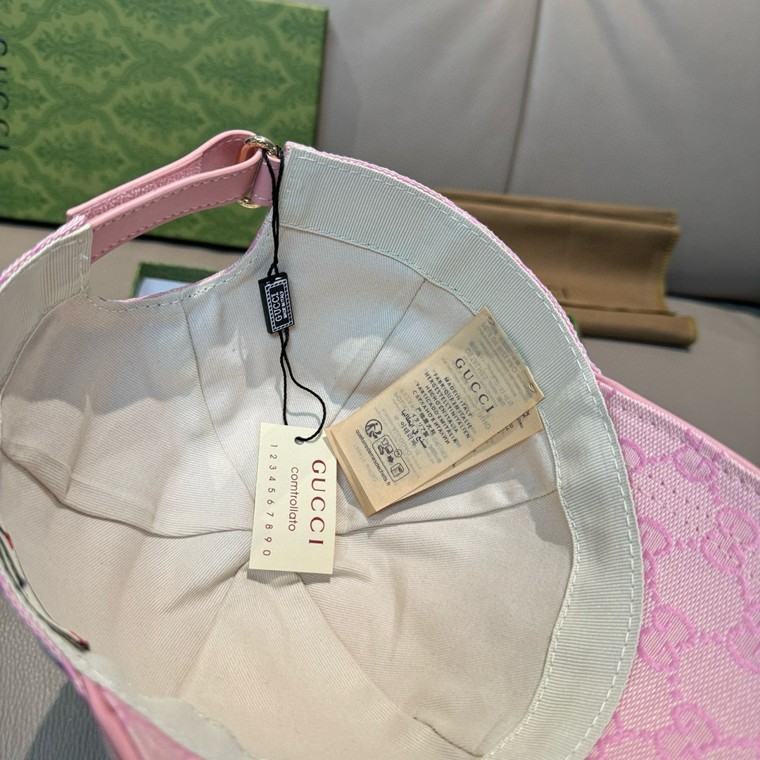 
配包装布袋，Gucci(古奇)新款原单棒球帽， 金属小双G，专柜最新款，11开模订制，正版开模五金，原