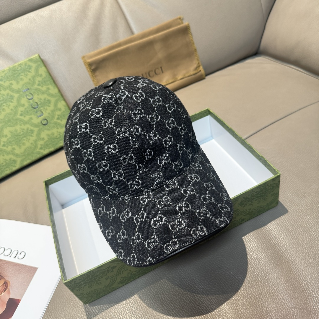 
配盒子布袋，Gucci(古奇)经典原单棒球帽，双G牛仔提花，复古设计，专柜11开模订制！原版牛仔布料+
