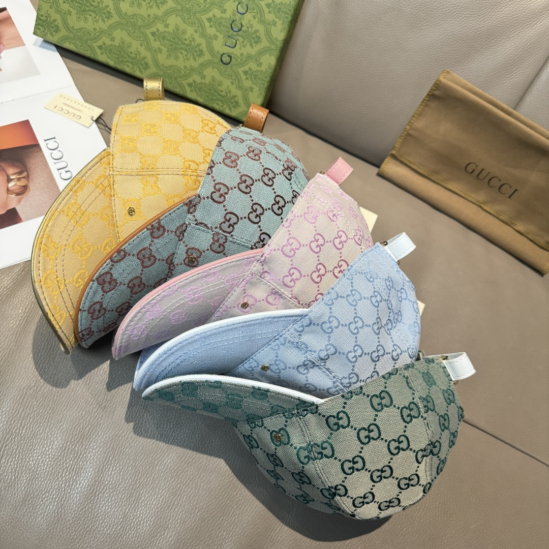 
配包装布袋，Gucci(古奇)新款原单棒球帽， 金属小双G，专柜最新款，11开模订制，正版开模五金，原