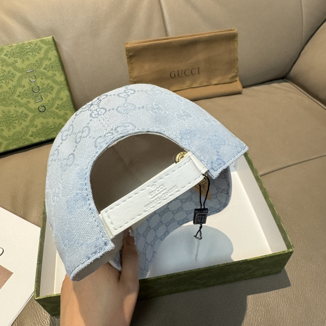 
配包装布袋，Gucci(古奇)新款原单棒球帽， 金属小双G，专柜最新款，11开模订制，正版开模五金，原