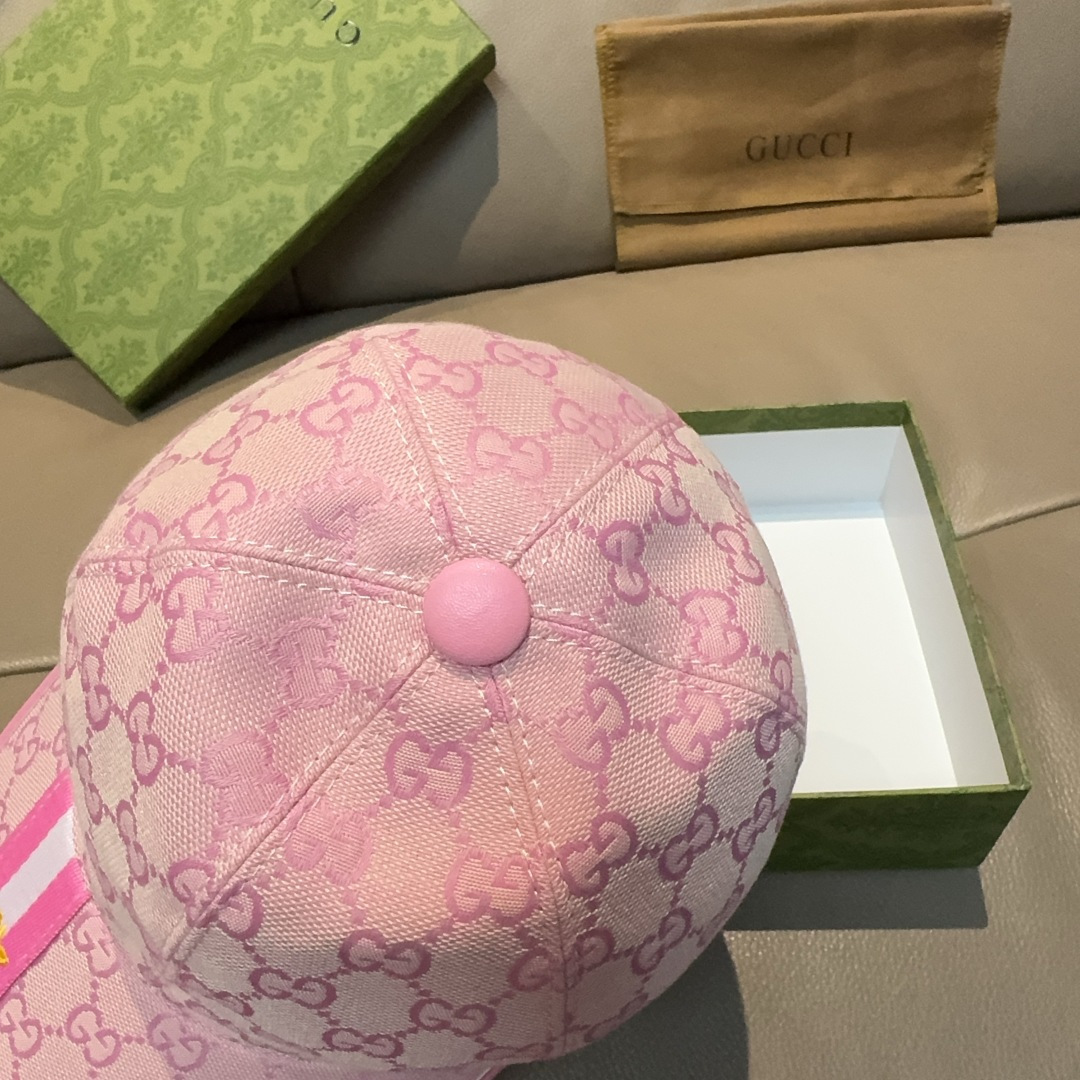 
配盒子布袋，Gucci(古奇)最新原单棒球帽，蜜蜂织带。专柜11开模订制，最高版本，原版帆布料+头层牛