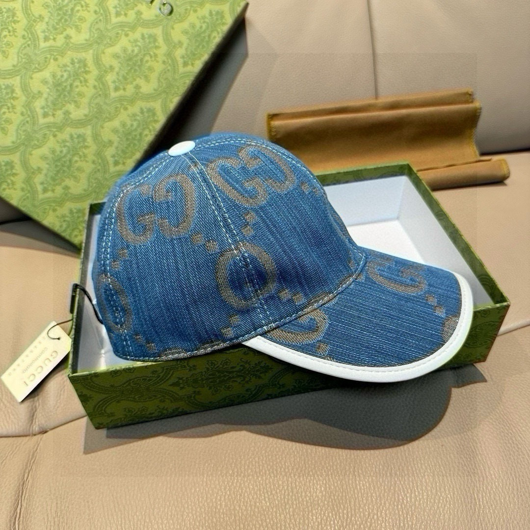 
配包装布袋，Gucci古奇新款原单棒球帽， 大双G，专柜11开模订制，完美对花，原版帆布面料+头层牛皮