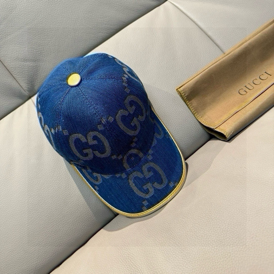 
配包装布袋，Gucci古奇新款原单棒球帽， 大双G，专柜11开模订制，完美对花，原版帆布面料+头层牛皮