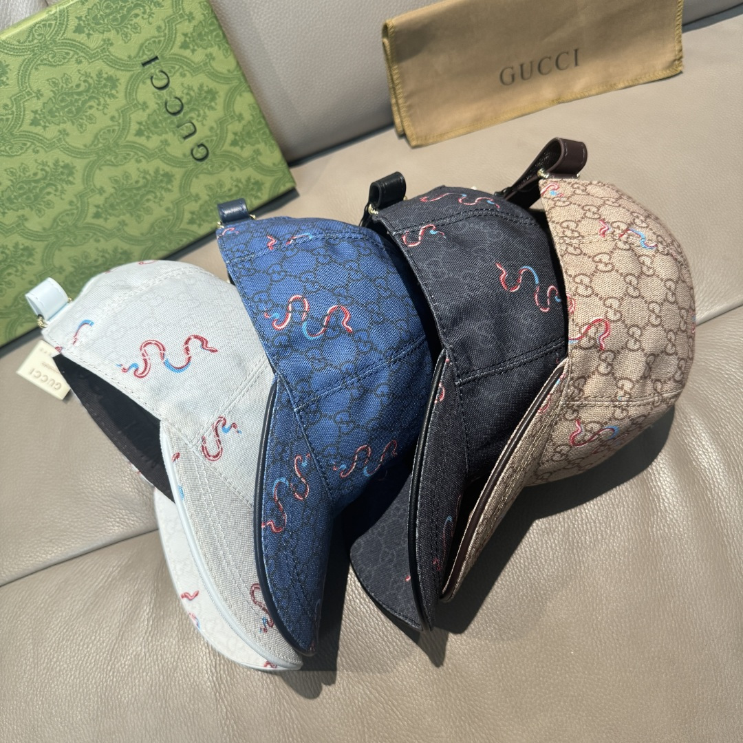 
配包装布袋，Gucci古奇新款原单棒球帽， 蛇年限定款，狂蛇双G提花，专柜11开模订制，完美对花，原版