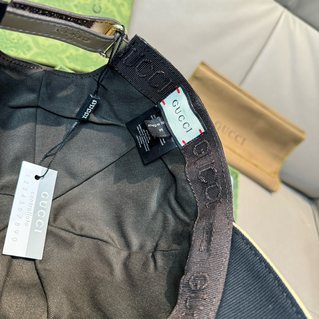 
配盒子布袋，NY&Gucci(古奇)合作款，最新款原单棒球帽，11开模订制，重工刺绣，细节可媲美专柜，