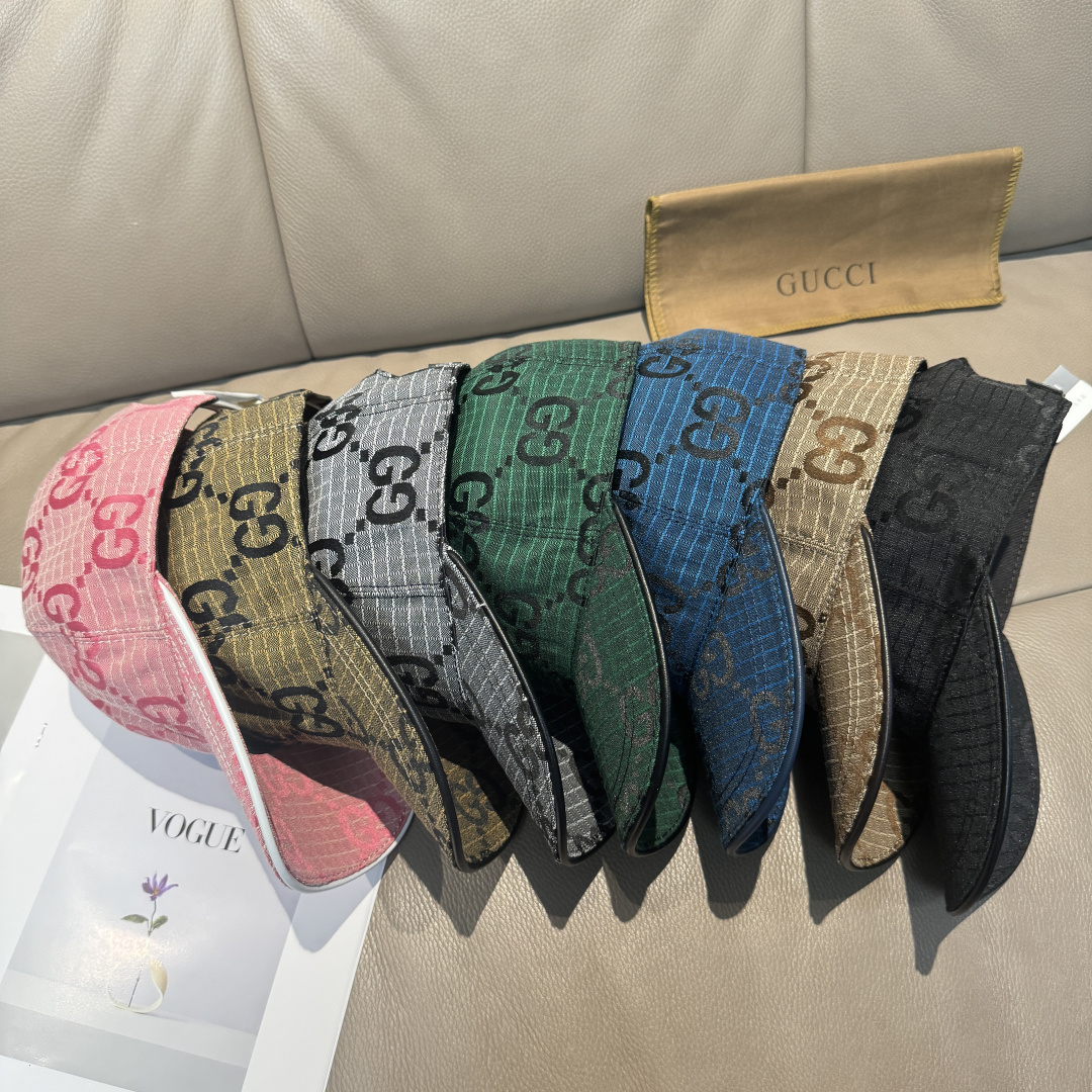 
官网新款出货
配包装布袋，Gucci古奇最新款原单棒球帽， 大双G，专柜11开模订制，完美对花，原版帆