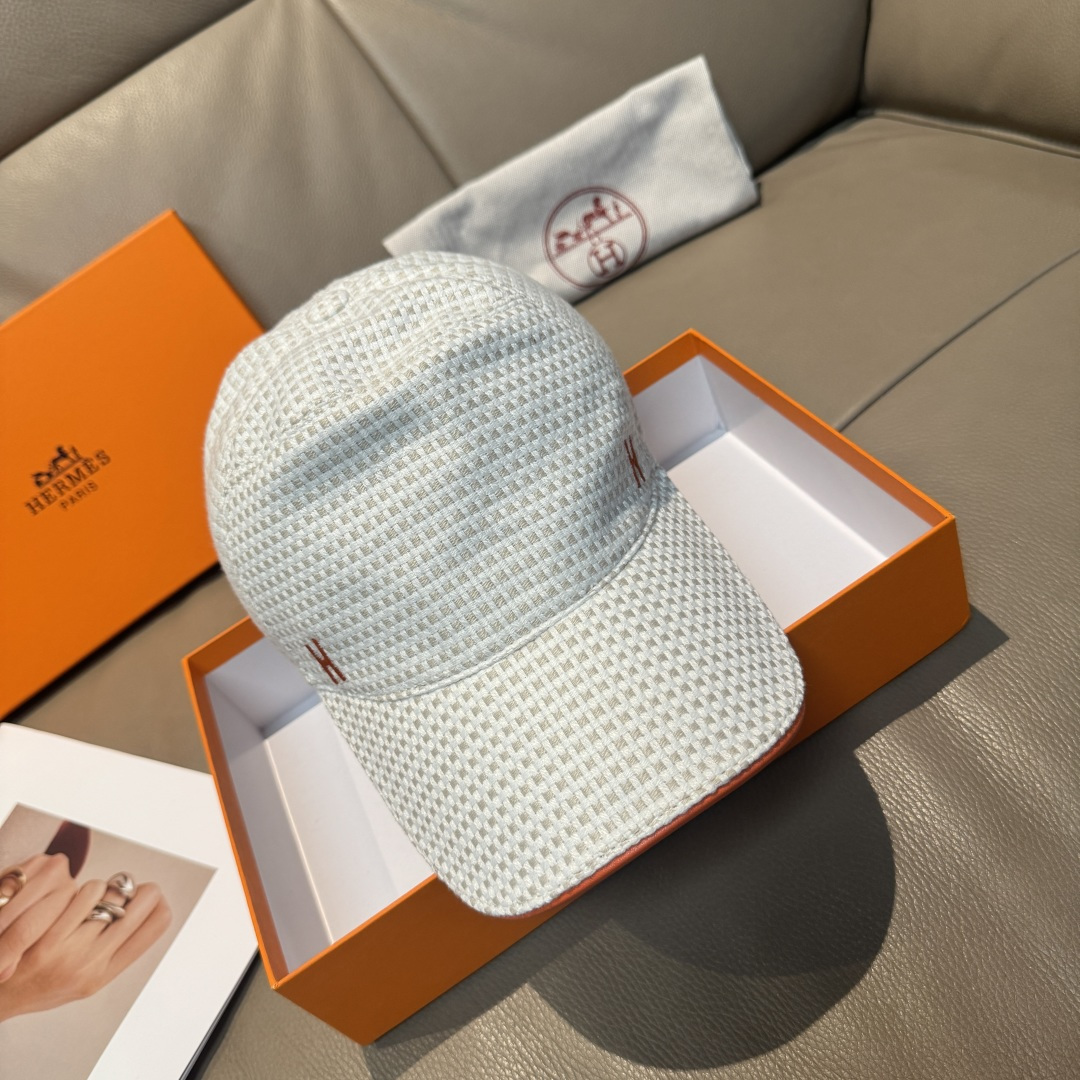 
配盒子布袋，HERMÈS (爱马仕)原单棒球帽，经典H， 正品开模订制，原版透气帆布面料+头层牛皮，原