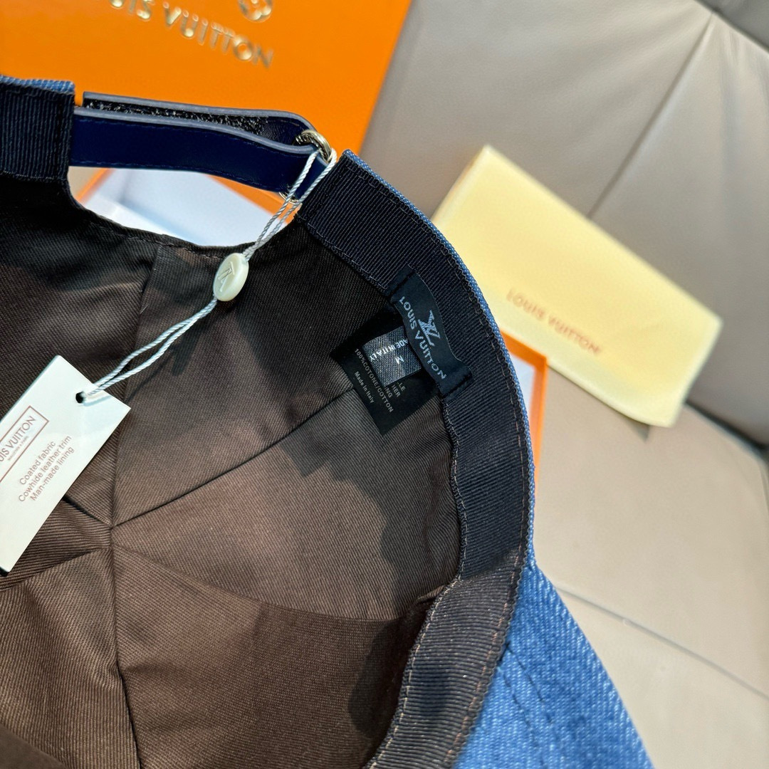 
配盒子布袋，LV(路易威登)新款原单棒球帽，LV刺绣，专柜11开模订制，原版帆布面料+头层牛皮，精细刺